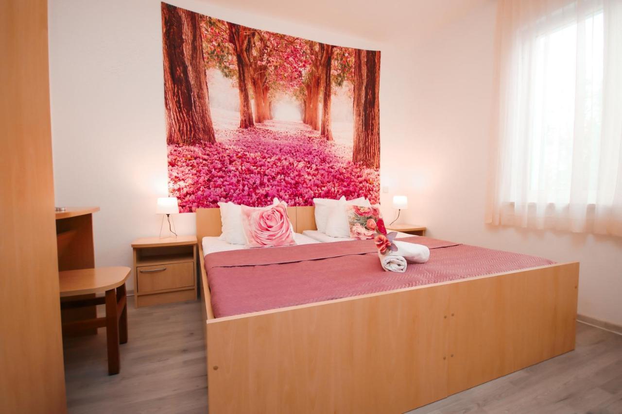 Apartments Katusic ツァヴタット エクステリア 写真