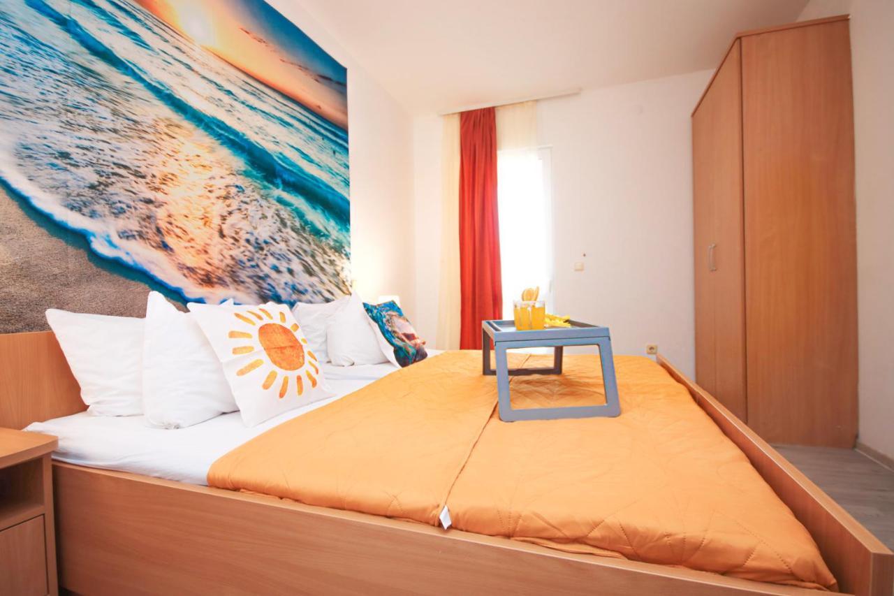 Apartments Katusic ツァヴタット エクステリア 写真
